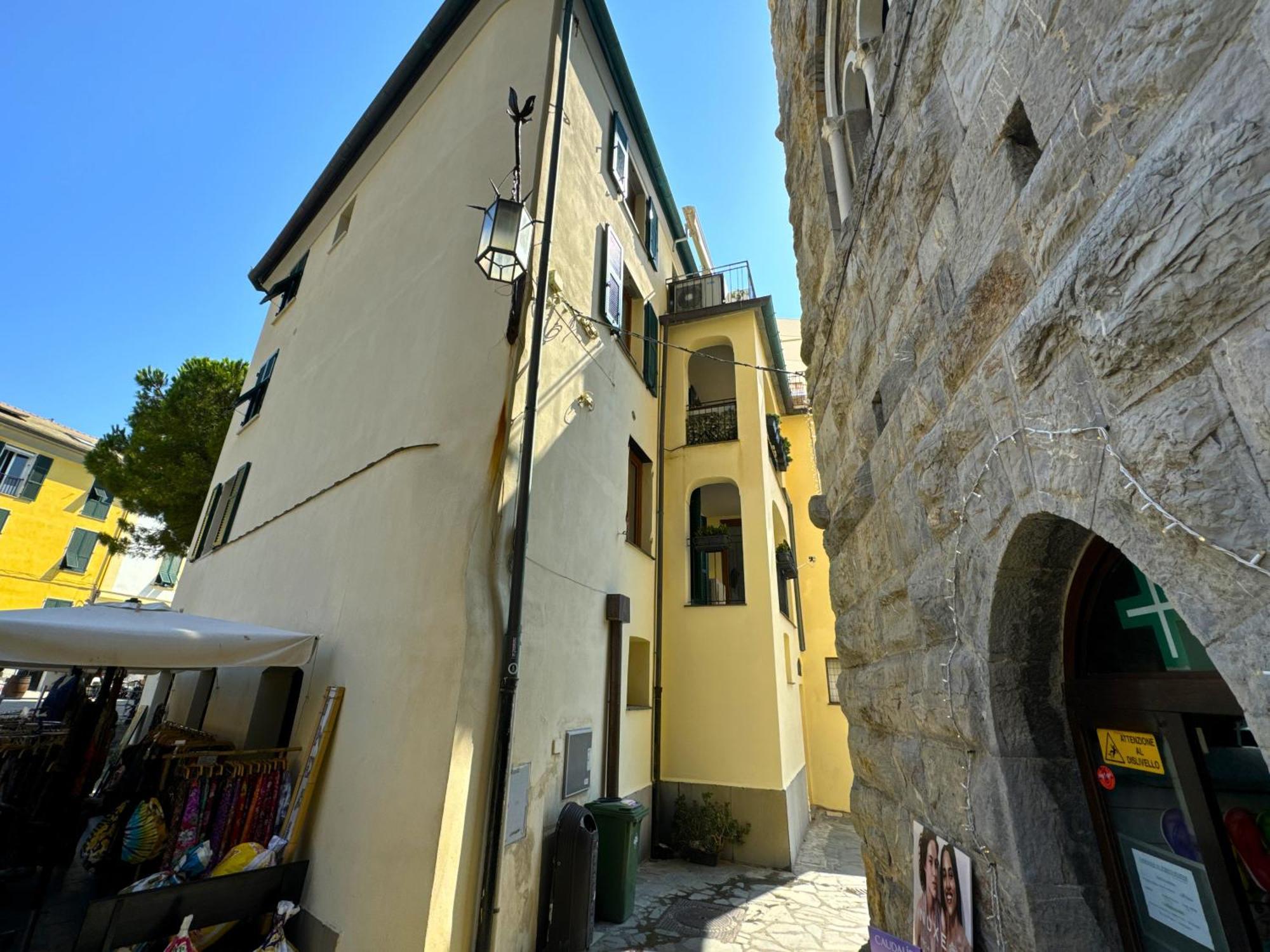 Апартаменты La Casa Rotonda Портовенере Экстерьер фото