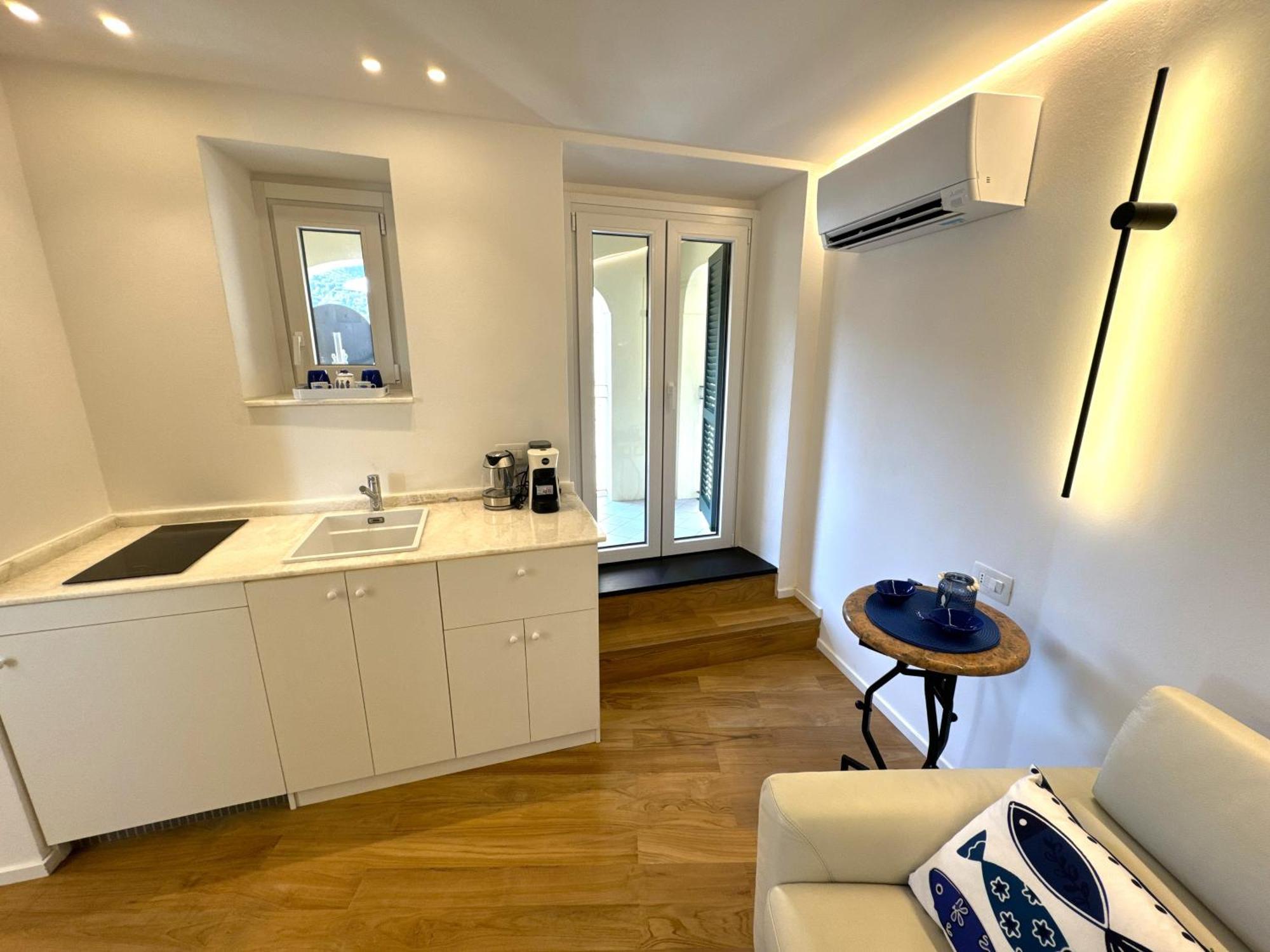 Апартаменты La Casa Rotonda Портовенере Экстерьер фото